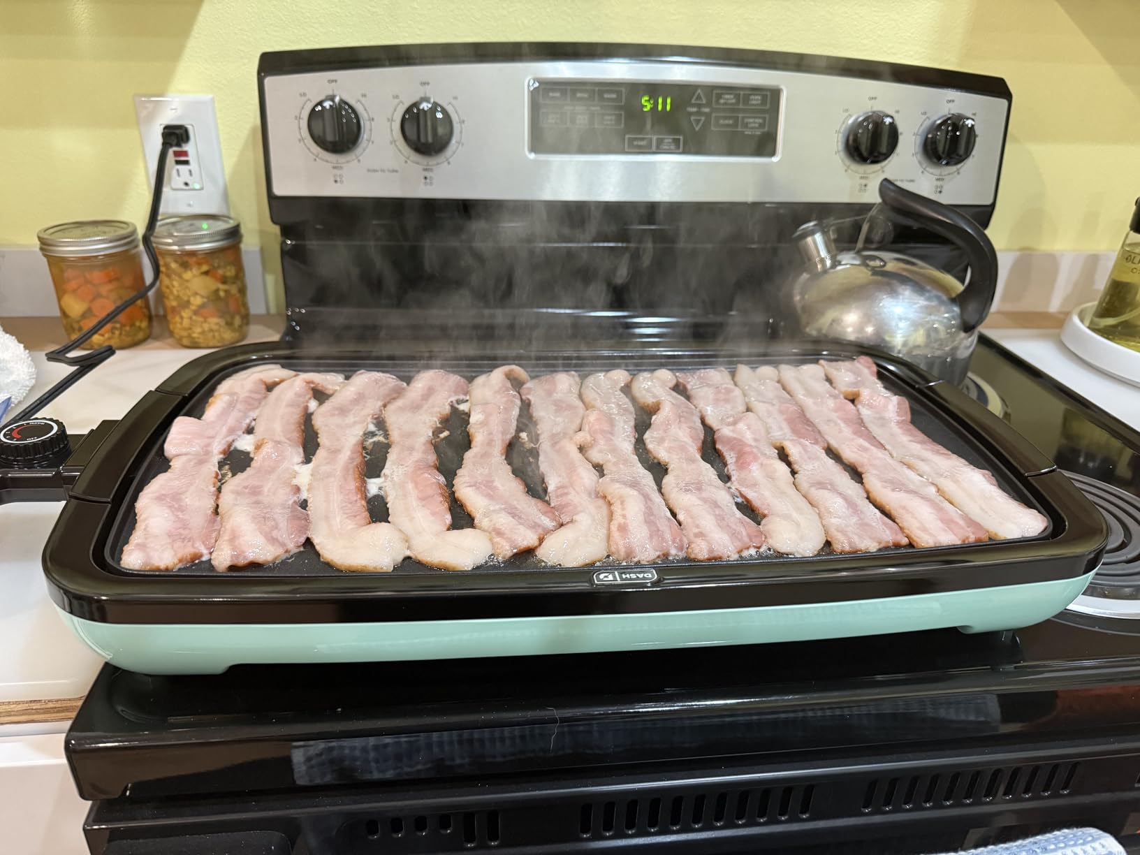 Dash Everyday Electric Griddle - Indoor Griddle for Versatile Cooking - Features Quick-Heating, Anti-Slip Feet, and Removable, Nonstick Plate - Aqua customer photo 2