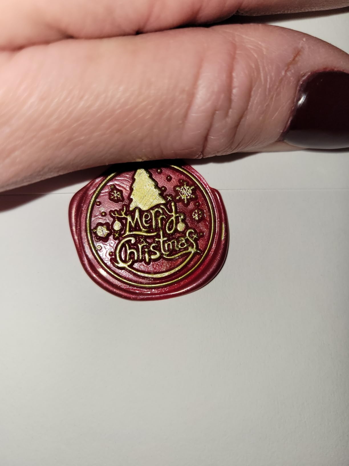 YIPLED 728PCS Wax Seal Stamp Kit with 24 Color(30 Pieces per Color) for Beginners, Ideal for Wedding Invitations, Christmas Letters, Craft Projects, Gift & Wine Sealing customer photo 1