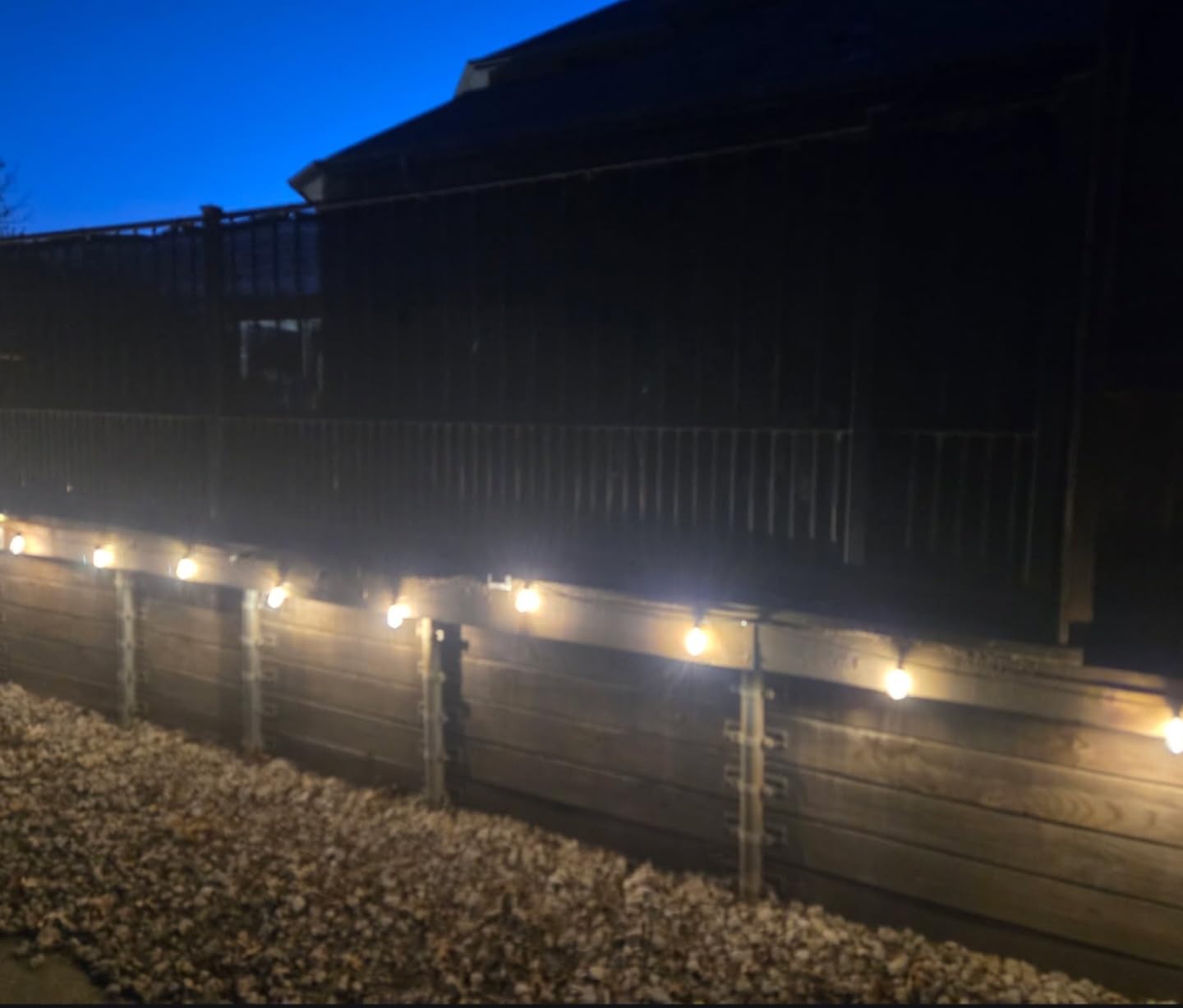 iCover 4x50ft Privacy Screen Fence, Outdoor Fencing Panels, Garden Windscreen Mesh Shade Sail Net Barrier, Include Reinforced Bindings and Brass Grommets Cable Zip Ties, Black customer photo 2