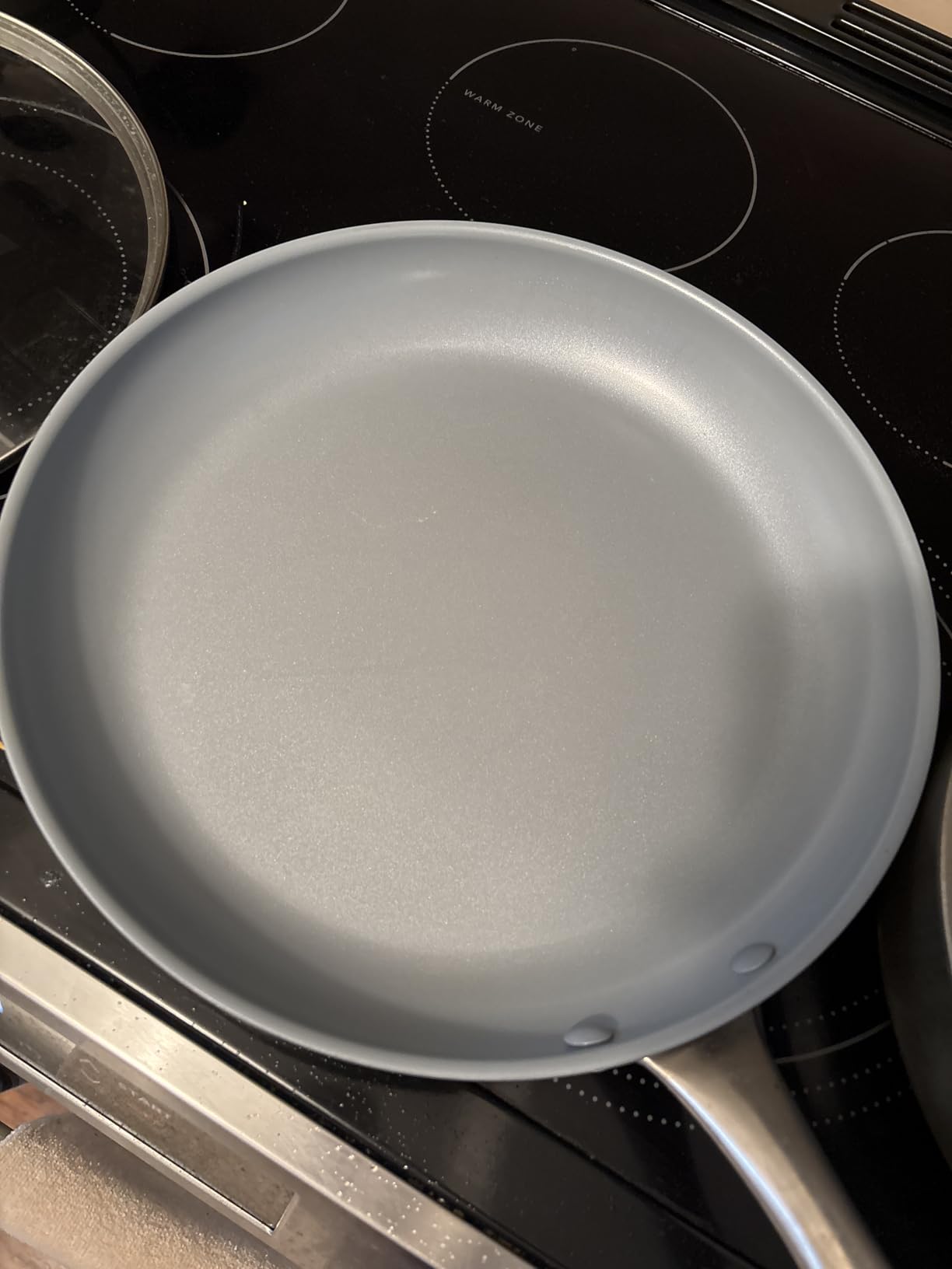 GreenPan Lima Hard Anodized 8-Inch 10-Inch & 12-Inch Frying Pan Skillet Set, Ceramic Nonstick, PFAS-Free Nontoxic Pots & Pans, Oven & Broiler Safe, Stainless Steel Handles, Cookware for Eggs & Omelet, Gray customer photo 1