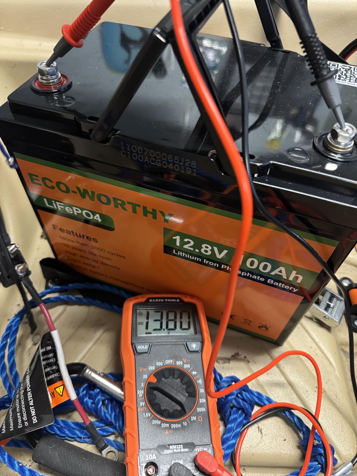 ECO-WORTHY 12V 5A Automatic Smart Battery Charger and Maintainer LCD Display for Lead Acid and Lithium (LiFePO4) Battery customer photo 1