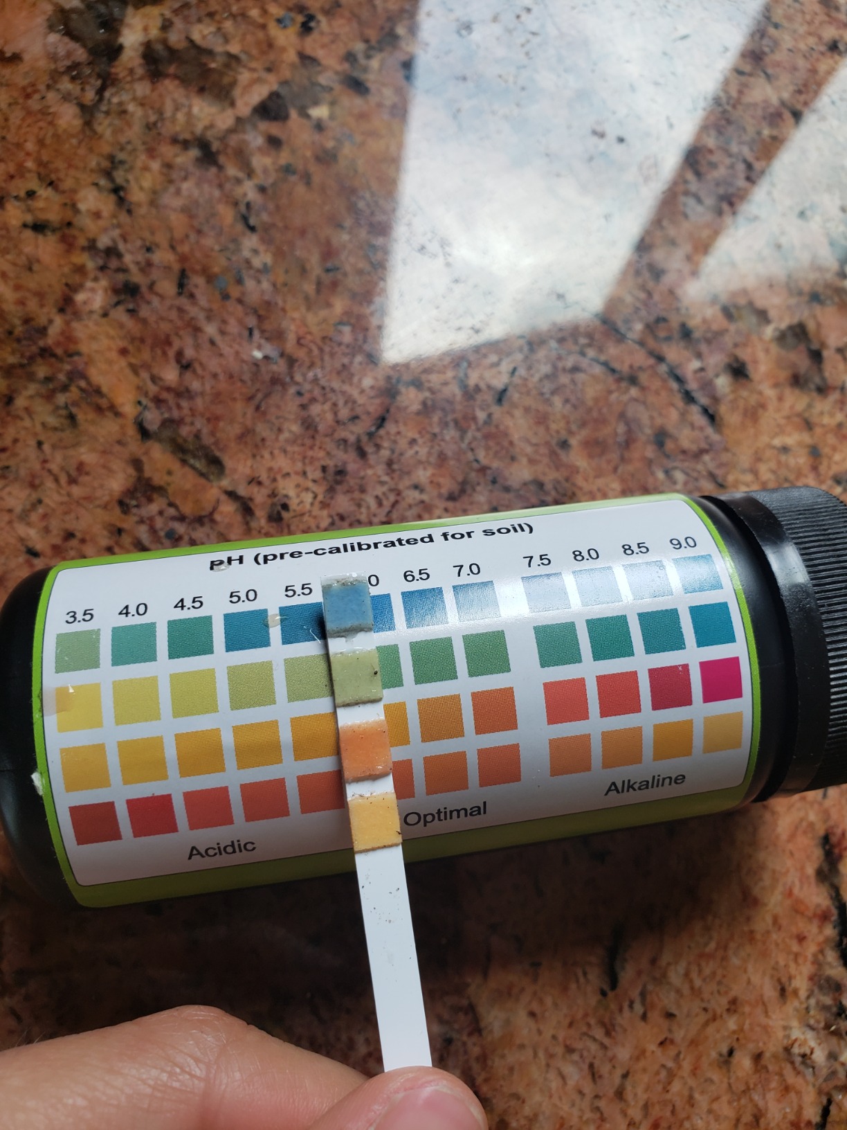 Soil pH Paper Test Kit - 100 Tester Strips (3.5-9 Range) - Use for Testing Garden Home Lawn Grass Vegetable Gardening Dirt Yard Compost Outdoor and Indoor Plants customer photo 1