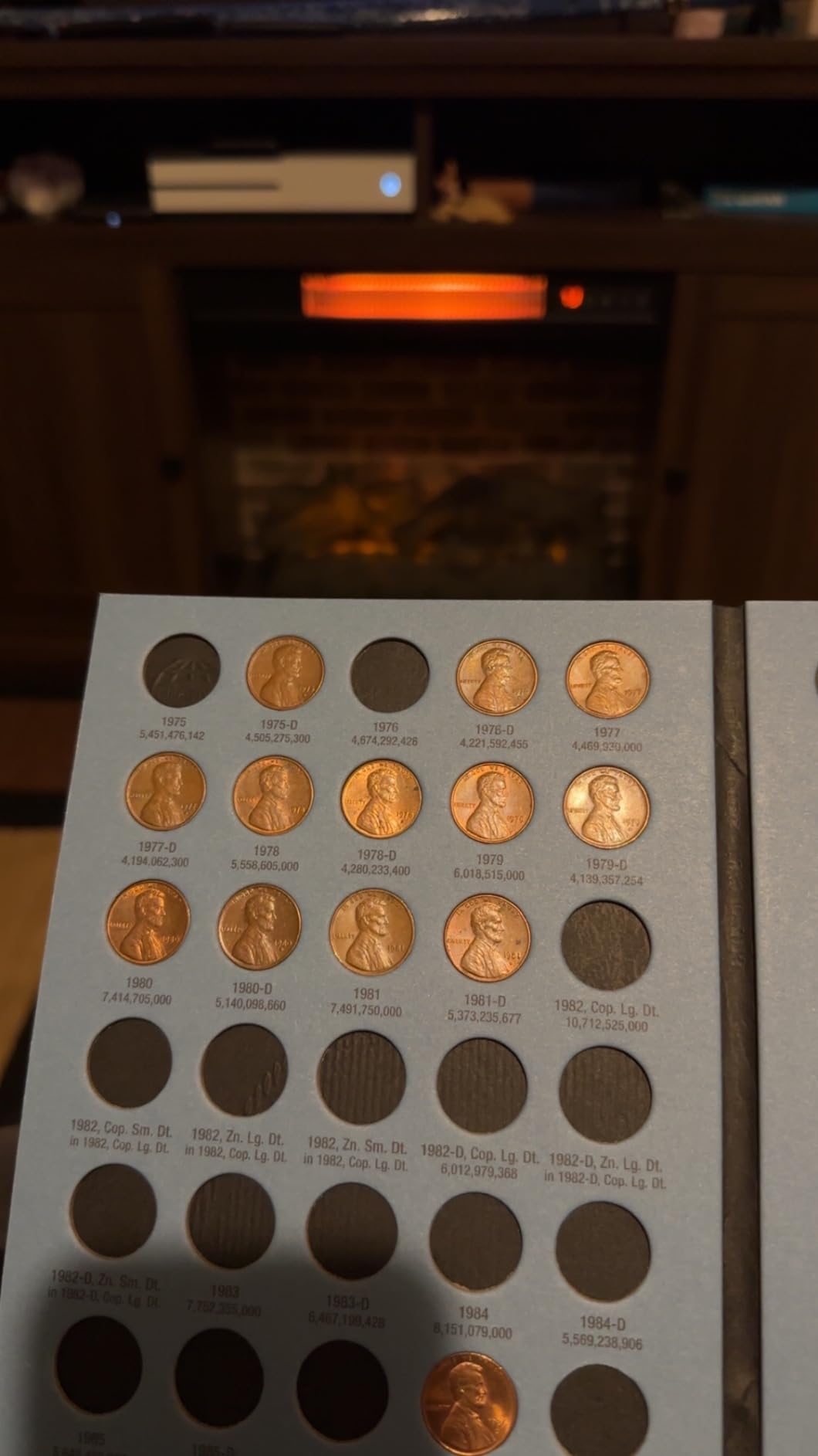 Whitman US Lincoln Cent Coin Folder Four Volume Set 1909 - Date #s 9004, 9030, 9033, 4004 customer photo 2