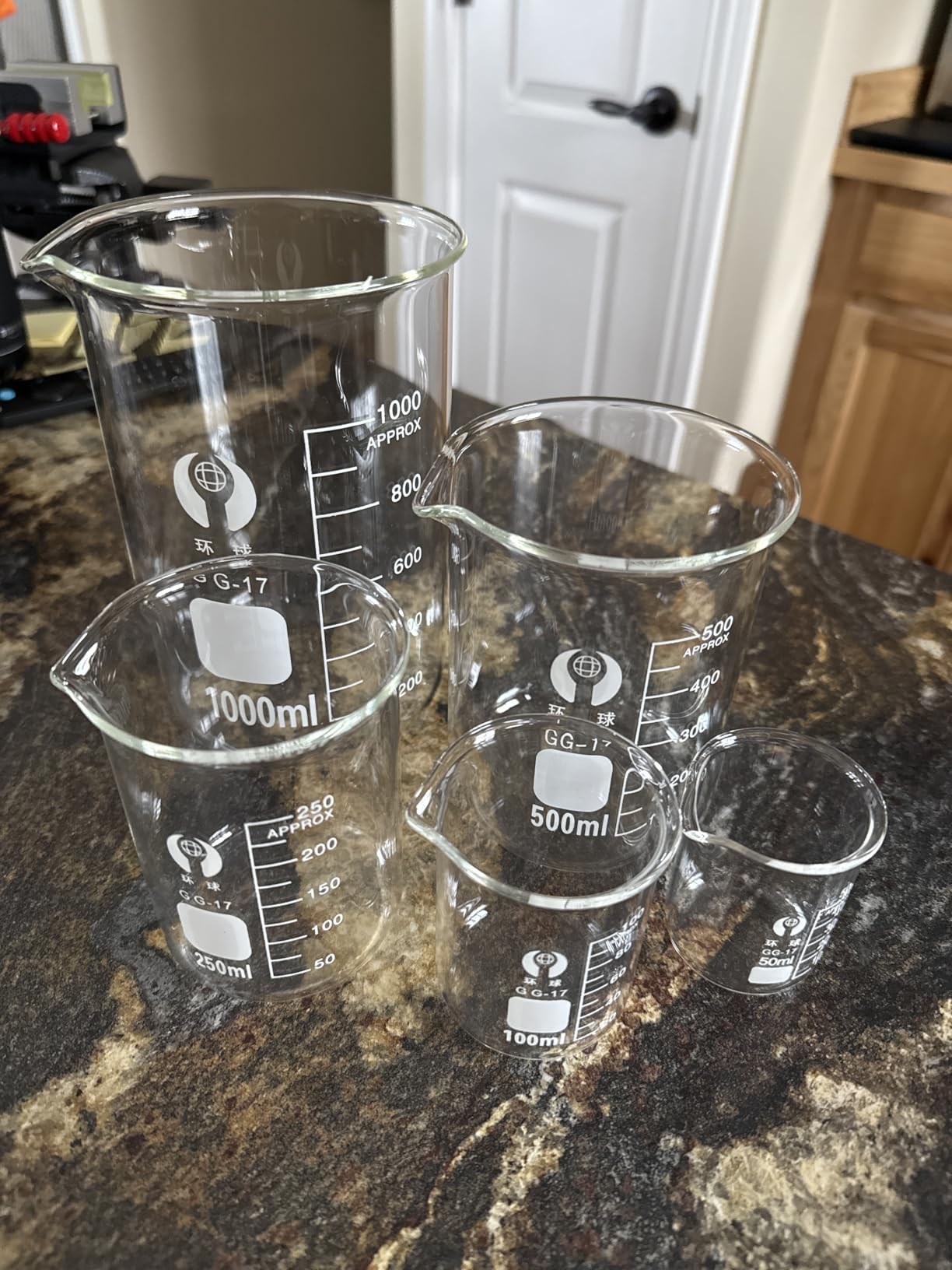 Feekoon 10 Pieces Glass Measuring Beaker and Graduated Measuring Cylinder with Stirring Rod 50/100/ 250/500/ 1000 ml Thick Glass Beakers and 5/10/ 50/100 ml Graduated Cylinders for Science Lab customer photo 2