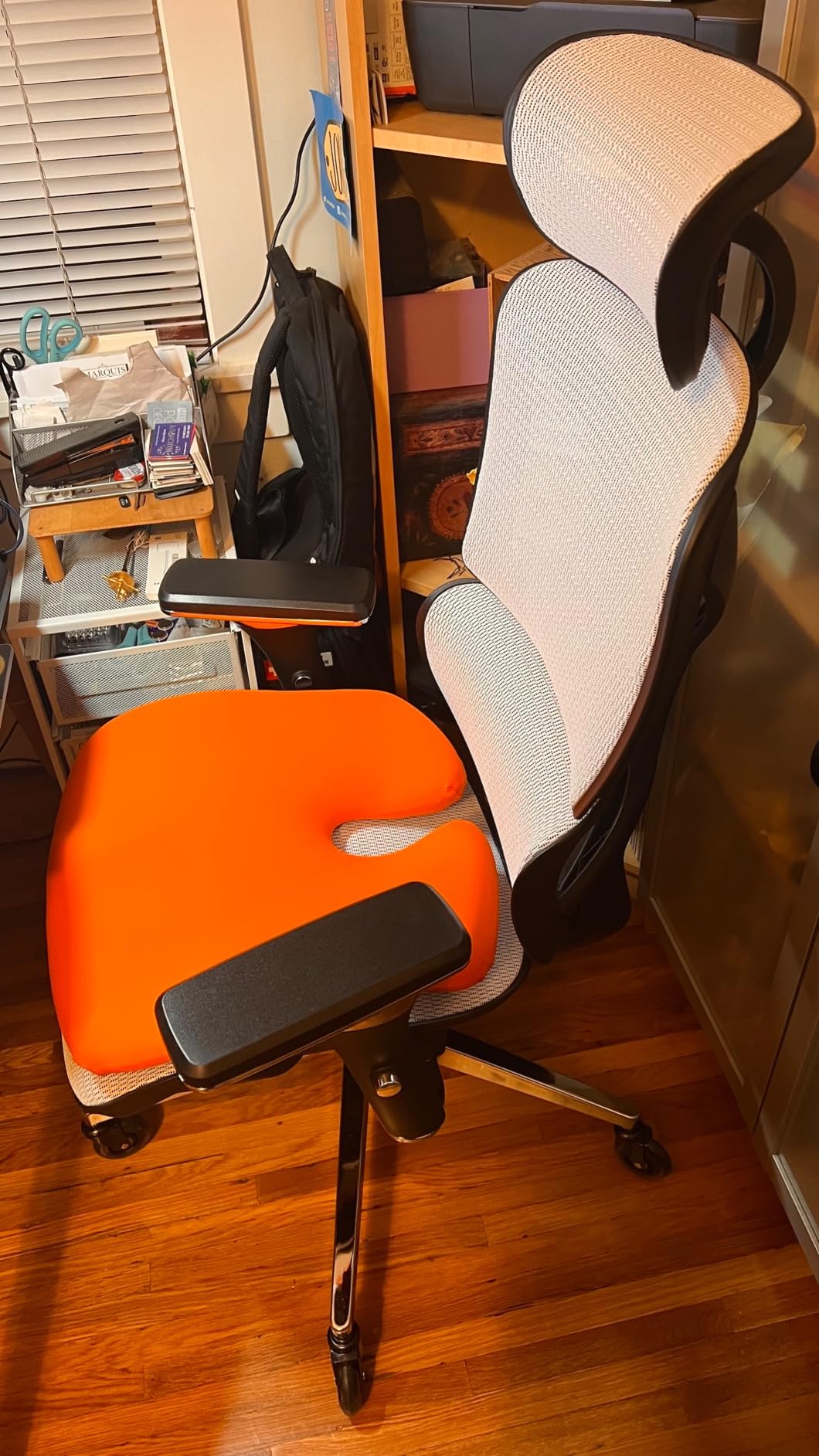 Oline ErgoPro Ergonomic Office Chair, Rolling Desk Chair with 4D Adjustable Armrest, 3D Lumbar Support, Blade Wheels, Mesh Computer Gaming Executive Swivel Chairs Chair customer photo 2