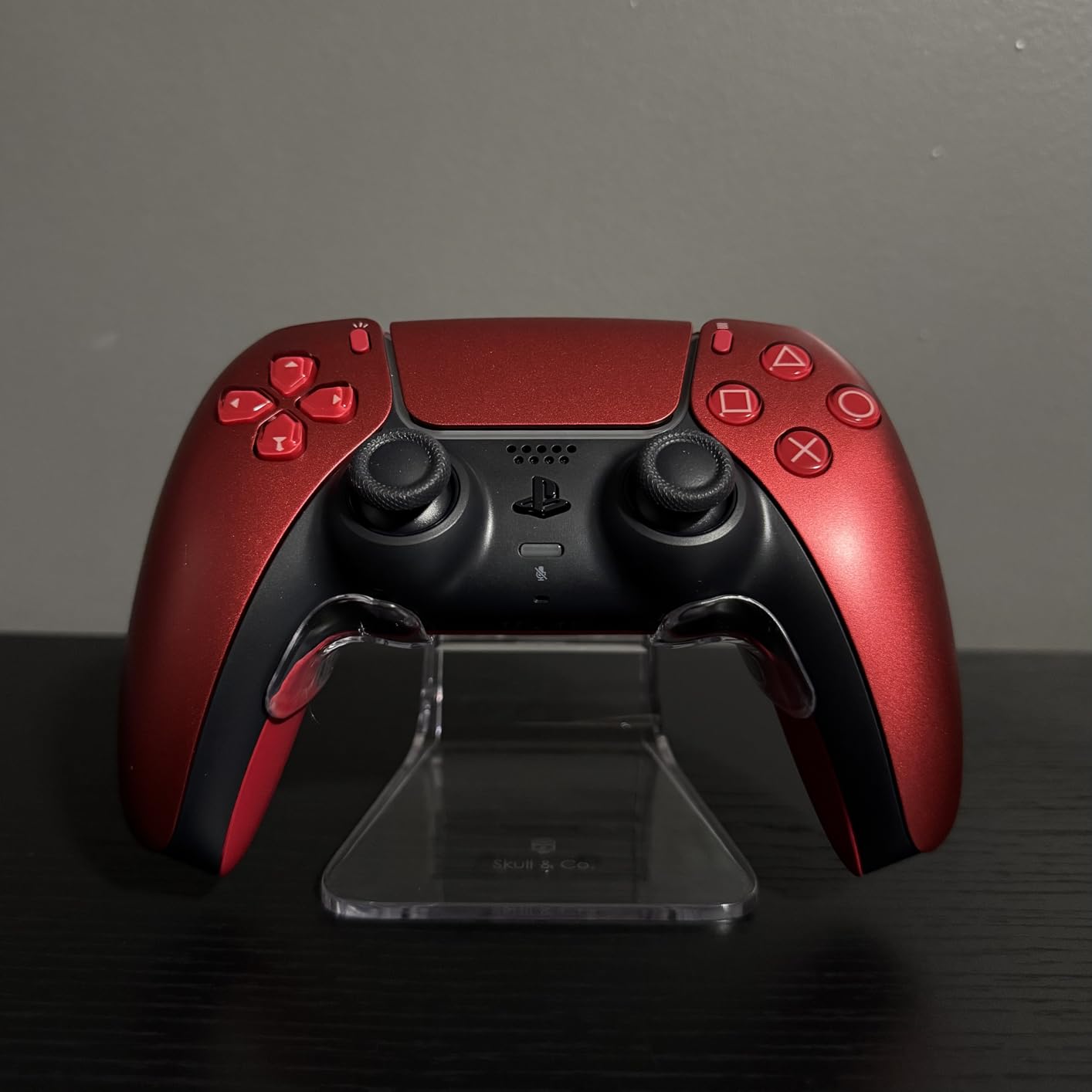 Skull & Co. Phantom Stand Holder Compatible for PS5 Controller - Transparent customer photo 2