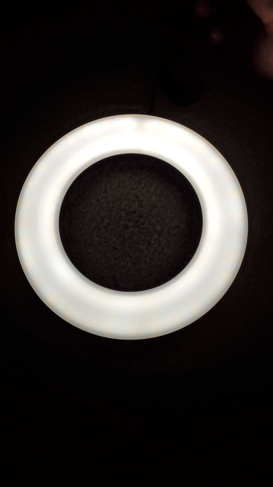 Video Conference Lighting Kit, Ring Light Clip on Laptop Monitor with 5 Dimmable Color & 5 Brightness Level for Webcam Lighting/Zoom Lighting/Remote Working/Self Broadcasting and Live Streaming customer photo 2