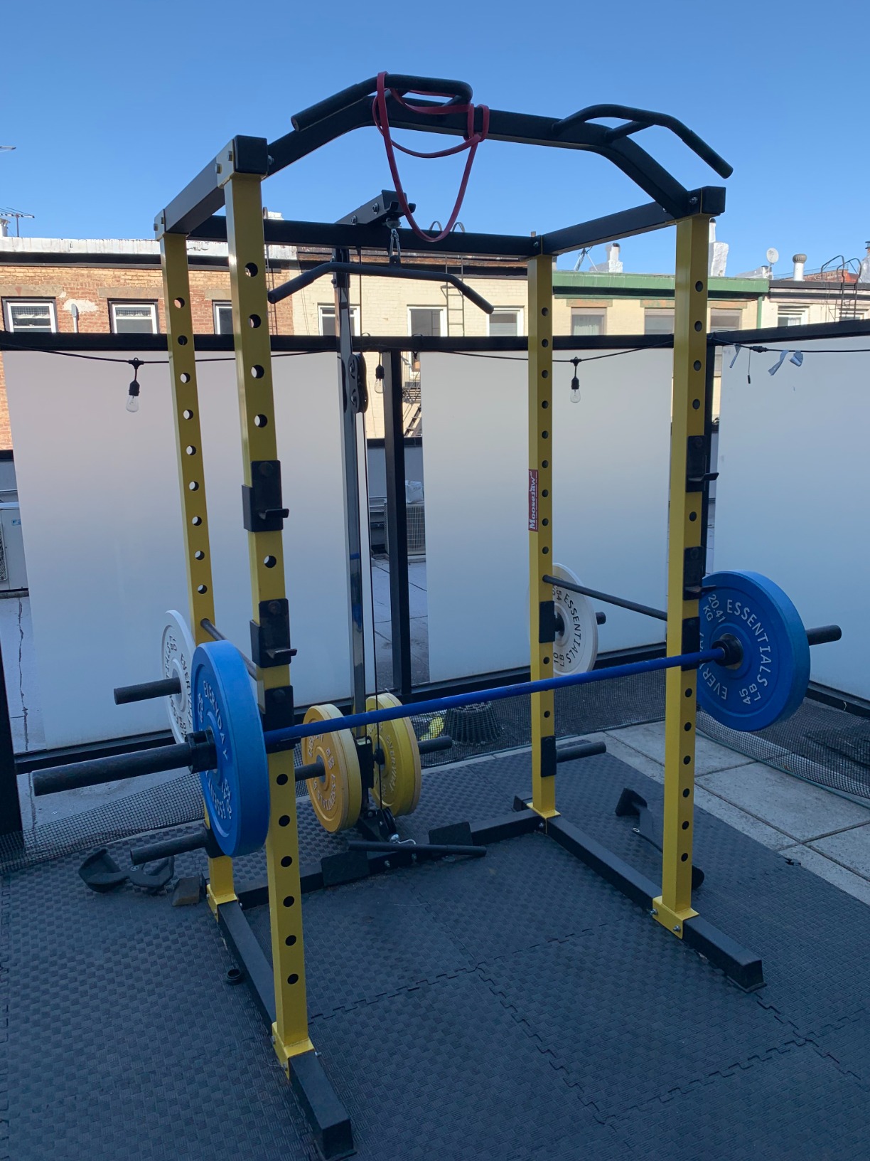 Fitvids Olympic Cerakote Barbell - for Home & Commercial Gyms, 190K PSI Tensile Strength Rated for up to 1,500-Pound Capacity customer photo 2