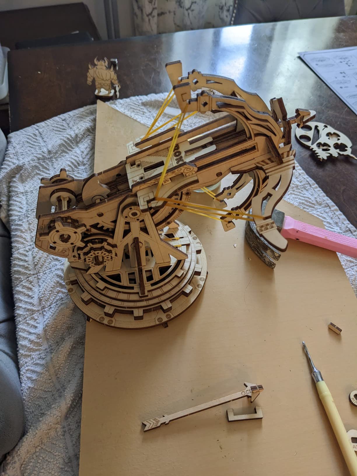 Rowood 3D Wooden Puzzles Catapult Kit for Adults, DIY Catapult Mechanical Wooden Model Kits Toys to Build for Adult, Cool Birthday Gift Choice customer photo 2