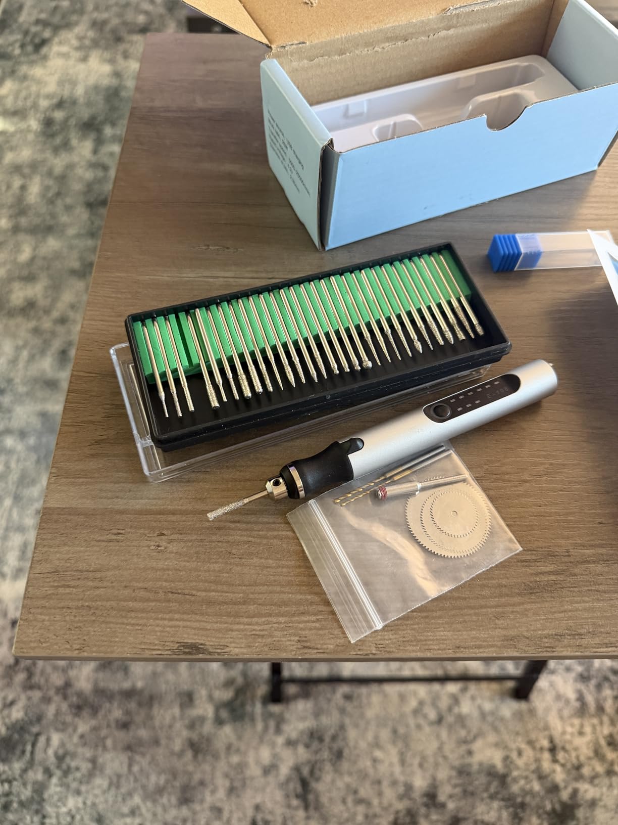 USB Rechargable Engraving Machines Pen with 35bits, Mini Electric Engraver Etching Machines Cordless Rotary Tools Engraved Jewelry Stone Metal Plastic Wood Resin Model customer photo 2