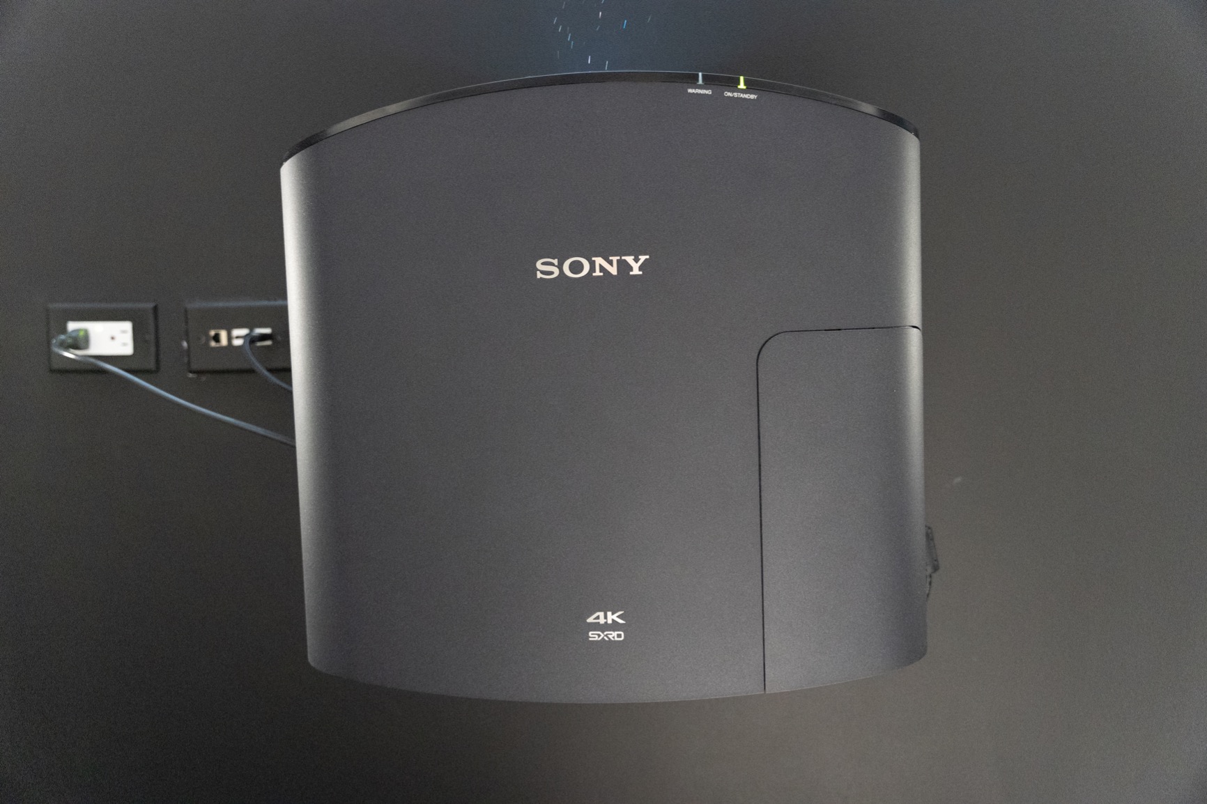 Sony VPL-VW325ES 4K HDR Home Theater Projector customer photo 1
