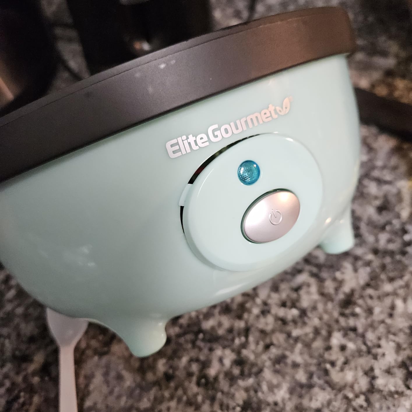 Elite Gourmet EPM330M Automatic Stirring 12-cup Popcorn Maker Popper, Hot Oil Popcorn Machine w/Measuring Cap & Built-in Reversible Serving Bowl, Great for Home Party Kids, Safety ETL Approved, Mint customer photo 2