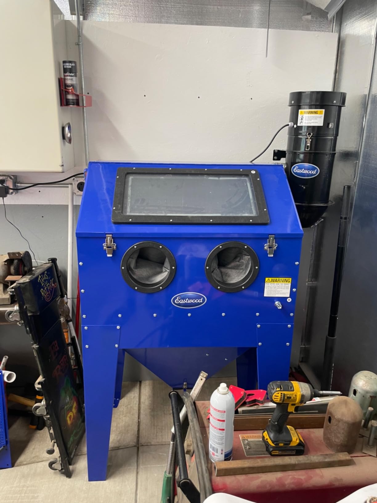 Eastwood B60 Sand Blasting Cabinet | Steel Sand Media Blaster Cabinet Kit | for Paint Removal, Metal Restoration, Rust Removal, Sandblasting | Holds Up to 120 Lbs of Abrasive Media customer photo 1