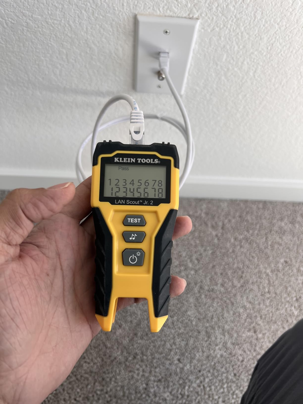 Klein Tools VDV526-200 Cable Tester, LAN Scout Jr. 2 Ethernet Tester for CAT 5e, CAT 6/6A Cables with RJ45 Connections customer photo 1