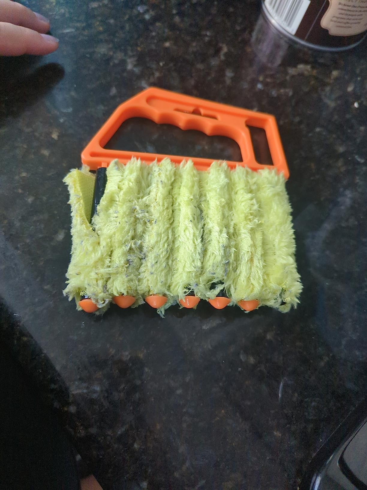 Openfly Venetian Blind Cleaner Duster Tool, Hand-held Window Shutters Duster, Window Blind Cleaning Tool, Groove Gap Cleaning Brush for Blind, Air Conditioner, Car Vents, Fan, Door Window Track- 8Pack customer photo 1