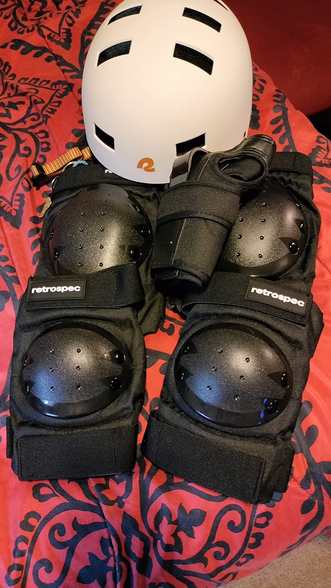 Retrospec Knee Pads, Elbow Pads & Wrist Guards for Men, Women & Kids - Protective Gear for Skateboarding, Roller Skate, Rollerblade, BMX & Scooter - Multi Sport Pad Set customer photo 2