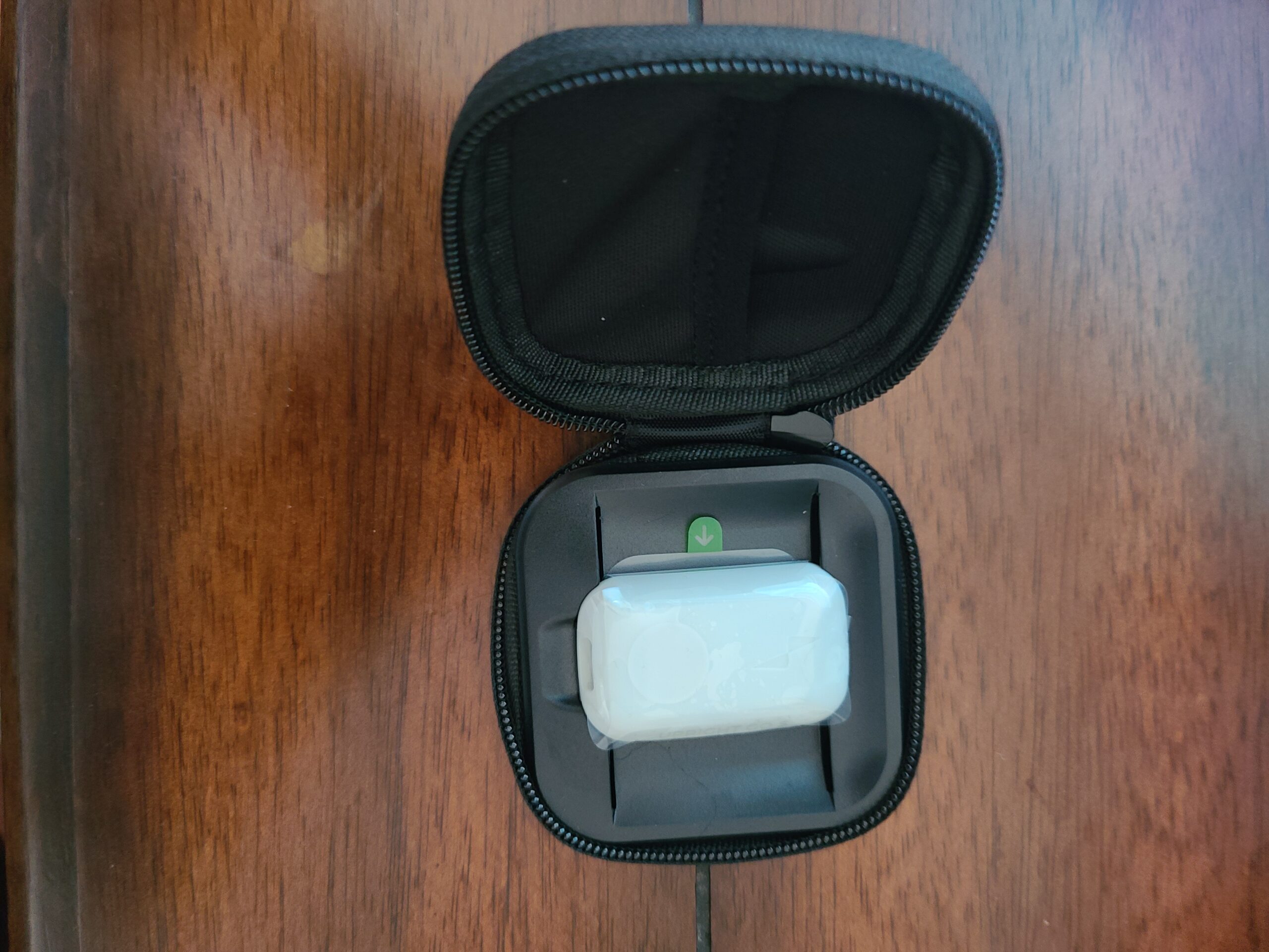 Upright GO S Lite | Posture Corrector Trainer & Tracker for Women & Men with Smart App customer photo 1