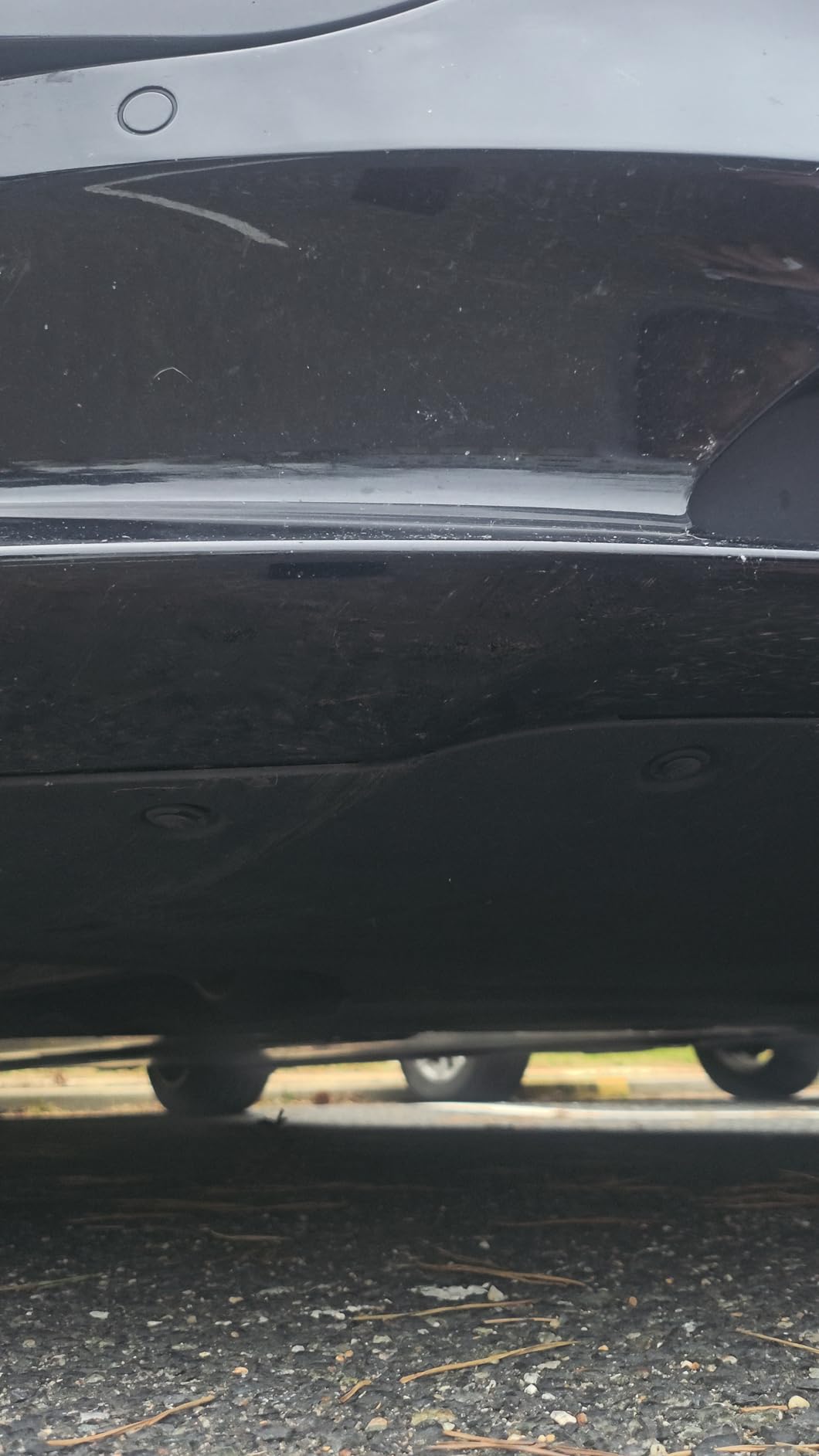 SYOAUTO White Touch Up Paint for Cars White Car Touch up Paint Auto Scratch Repair Pen Brush and Tip 2 in 1 Repair Pen 0.4 oz customer photo 2