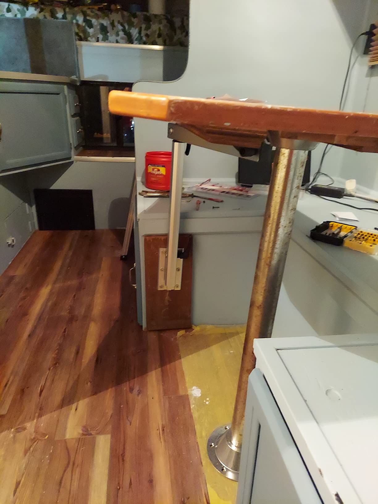 DALUOBO Removable Table Leg RV Accessories Detachable Height Adjustable Aluminum Alloy 360 Degree Rotation for Yachts RV Motorhome customer photo 2