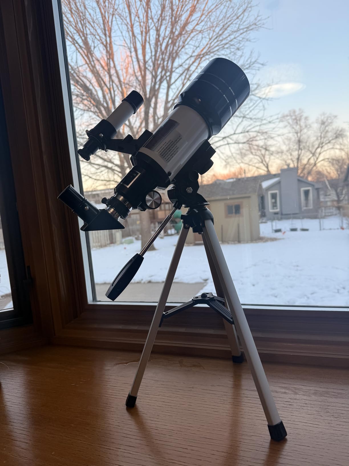 Telescope for Adults & Kids, 70mm Aperture Refractor (15X-150X) Portable Travel Telescope with Phone Adapter & Wireless Remote, Astronomy Beginners Gifts, Black customer photo 1