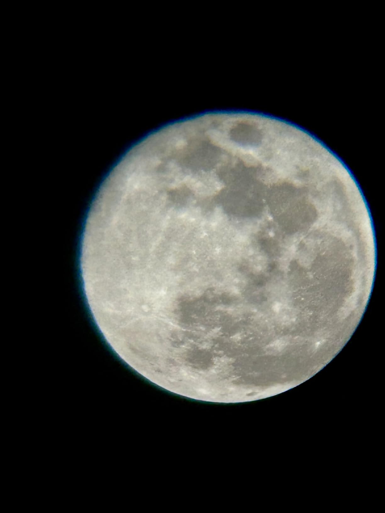 ToyerBee Telescope for Adults & Kids, 70mm Aperture (15X-150X) Portable Refractor Telescopes for Astronomy Beginners, 300mm Professional Travel Telescope with A Smartphone Adapter& Wireless Remote customer photo 2