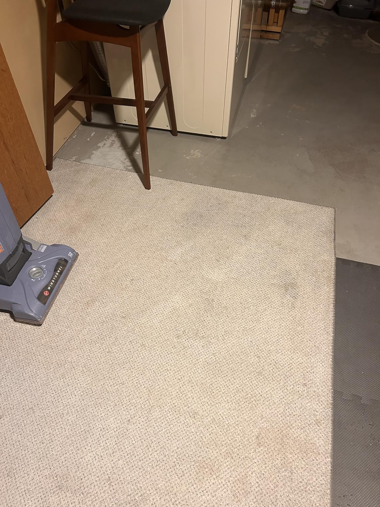 Hoover CleanSlate Plus Portable Carpet + Upholstery Spot Cleaner Machine, Powerful Suction with Versatile Tools, Pet Stain Remover, Car and Auto Detailer, Pair with Hoover Carpet Cleaner Solution customer photo 1