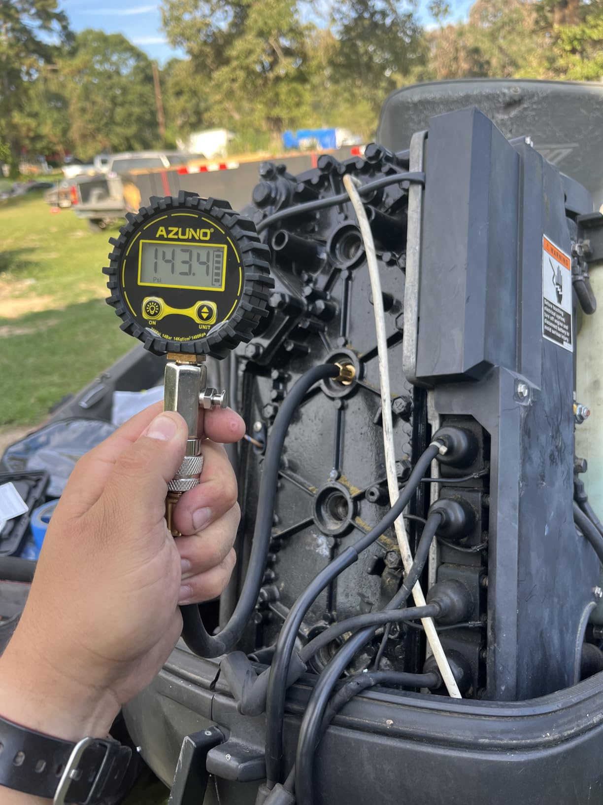 AZUNO Compression Tester Automotive, Digital Compression Gauge 200 PSI for Petrol Engine Cylinder Compression Tester Kit with Adapter & Hose customer photo 1