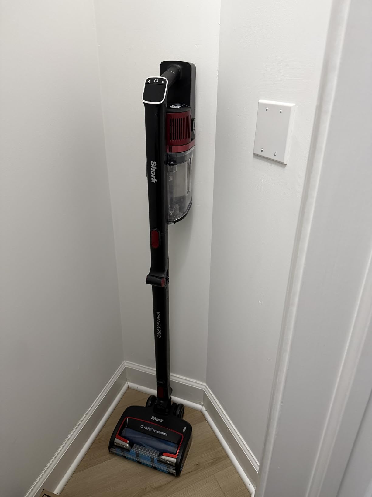 Shark Vertex Pro Cordless Stick Vacuum with DuoClean PowerFins | IZ662H customer photo 1
