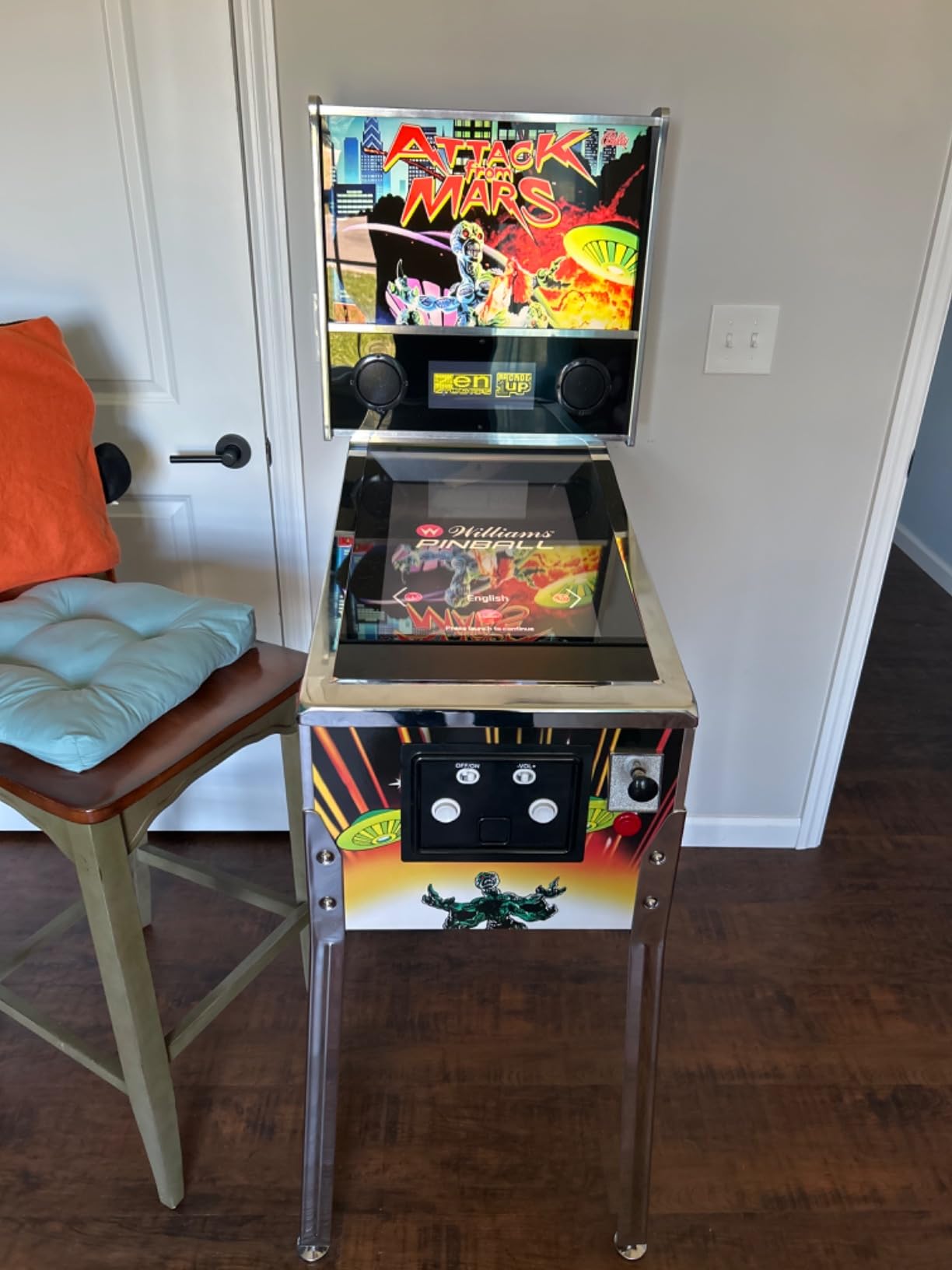 Arcade 1Up William Bally Attack From Mars Pinball - Electronic Games customer photo 2