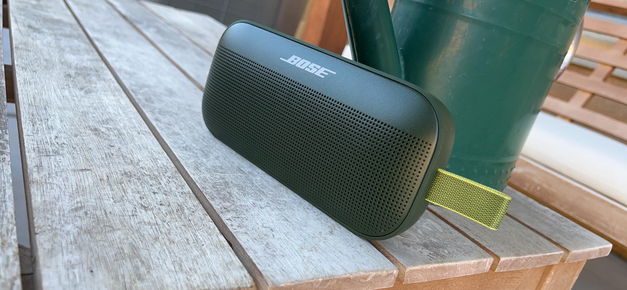 Bose SoundLink Flex Bluetooth Speaker (1st Gen) - Portable Speaker with Microphone, Wireless Waterproof Speaker for Travel, Outdoor and Pool Use, Black customer photo 2
