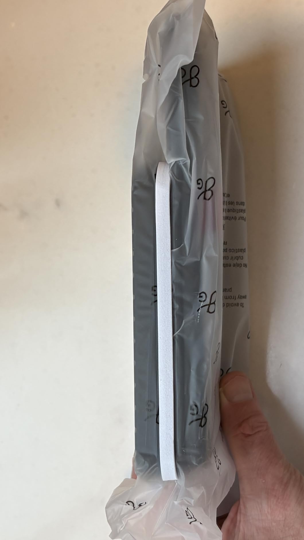 Greater Goods Coffee Scale with Timer - 0.1g Precision Digital Coffee & Espresso Scale for Pour-Over, Coffee Bean Weighing, Barista Brewing, Waterproof Cover, 3kg Capacity (Onyx Black) customer photo 1