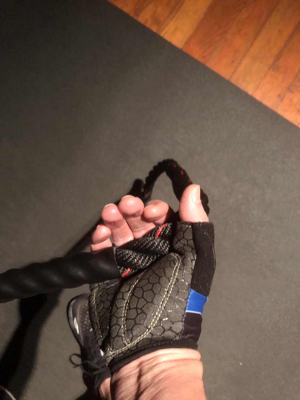 HPYGN Jump Rope, Weighted Jump Rope for Men women, 2.8lb 3.8lb 5lb Heavy Skipping Rope for Exercise, Adult Jumpropes for Home Workout, Improve Strength and Building Muscle, Total Body Workout Equipment customer photo 2