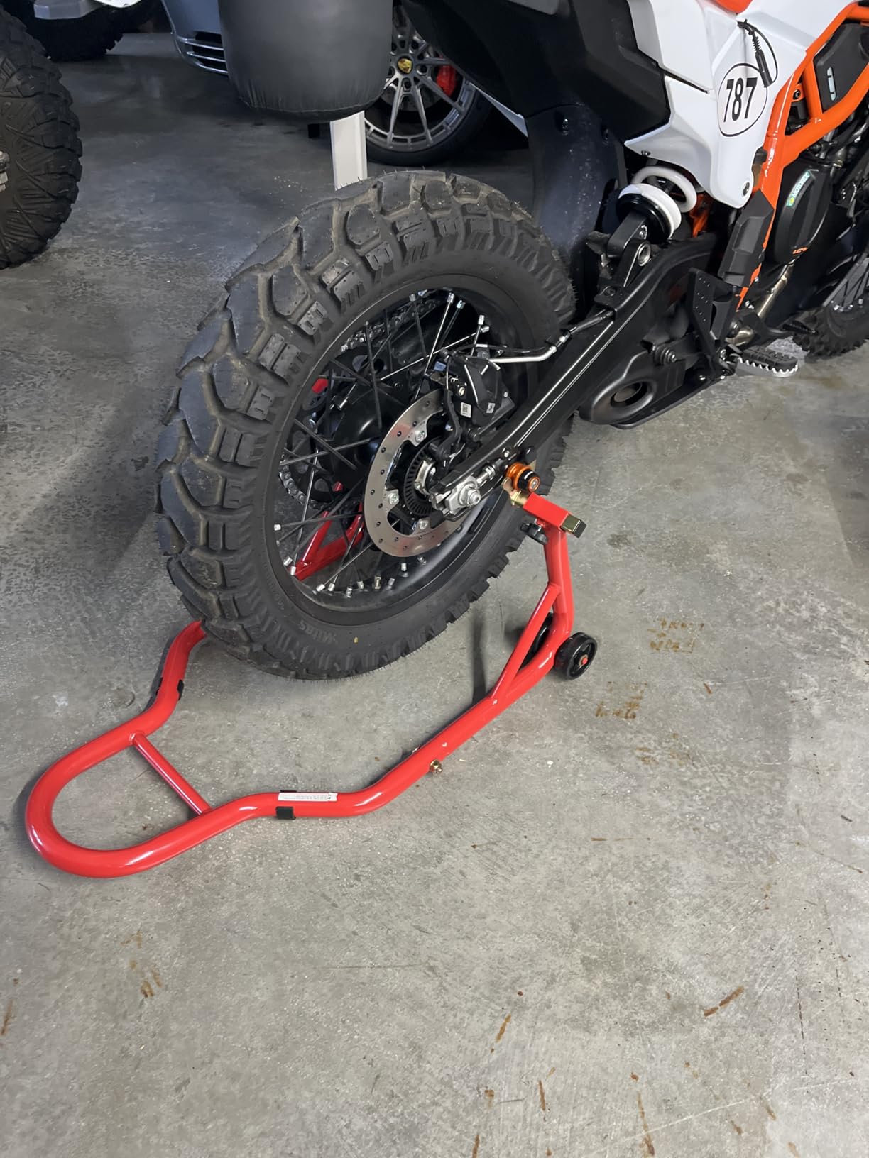 Motorcycle Stand Rear Combo Wheel Lift Stands, 500Lbs Capacity,Swingarm Spool Paddock Stands for Sport Bike,Fit for Yamaha, for Honda, Suitable for Kawasaki customer photo 2