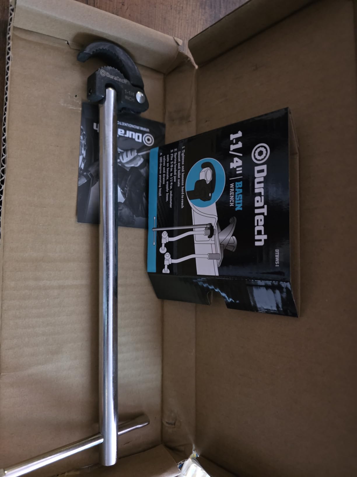 DURATECH Telescoping Basin Wrench, Sink Wrench, Adjustable 3/8'' to 1-1/4'' Capacity Jaw with 10