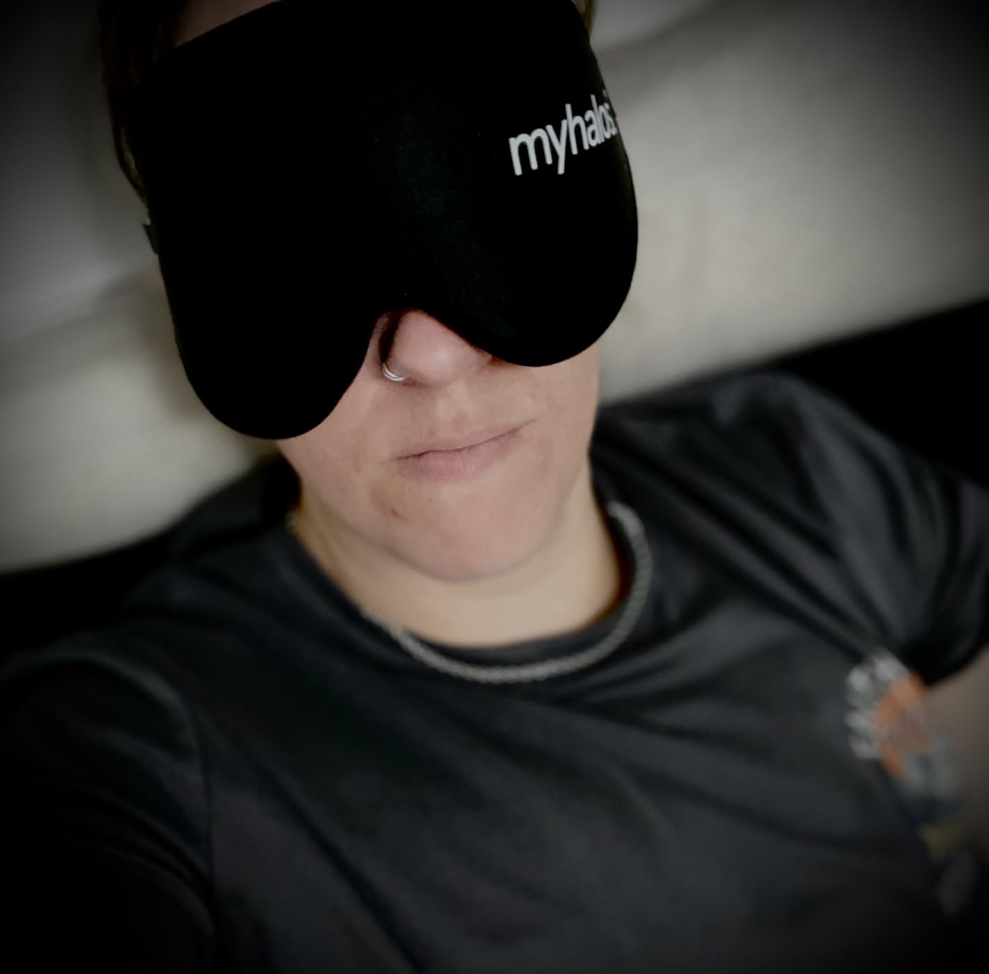 MyHalos Sleep Mask - 3D Blackout Eye Mask for Women & Men, Side Sleepers, Zero Pressure Memory Foam Eyelash Friendly, Breathable, Award-Winning Sleep Aid for Travel (Black) customer photo 2
