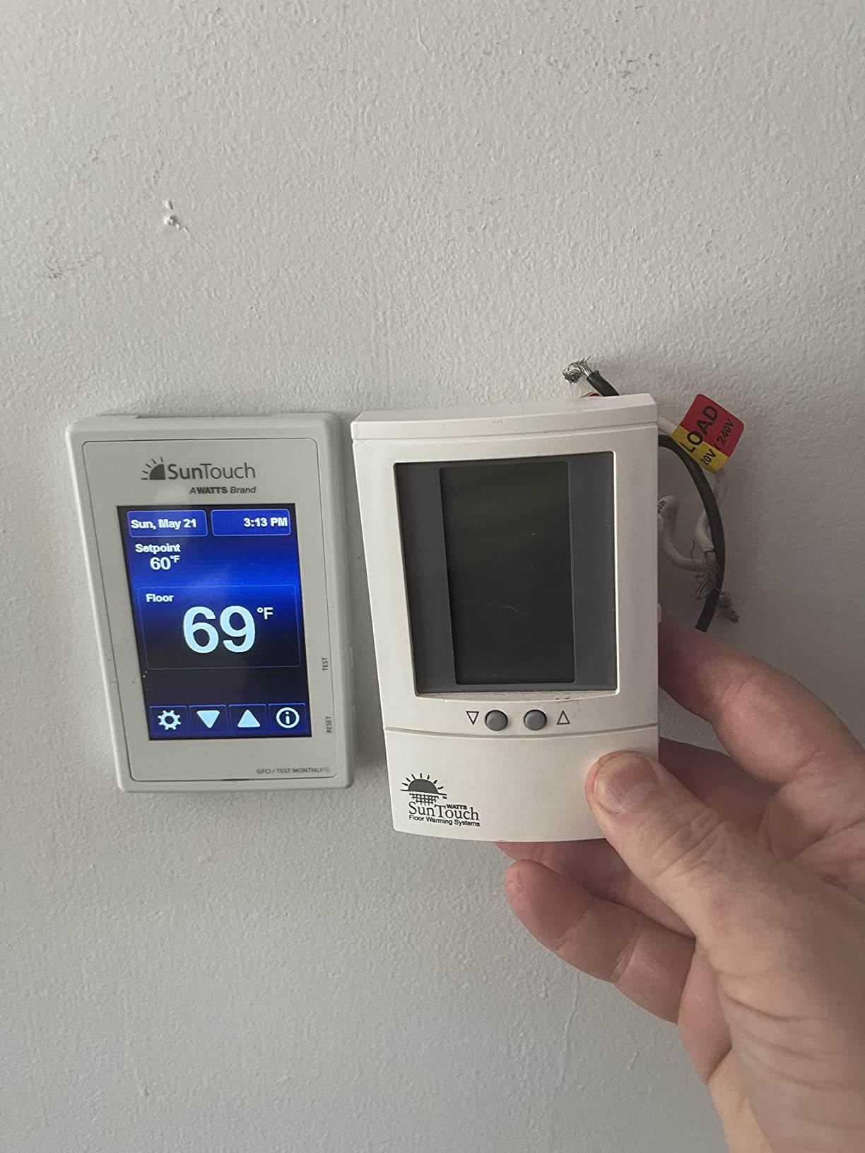 SunTouch SunStat ConnectPlus Touchscreen Programmable Smart Voice-Activated Wi-Fi Thermostat for Electric Floor Heating Systems, 4.3