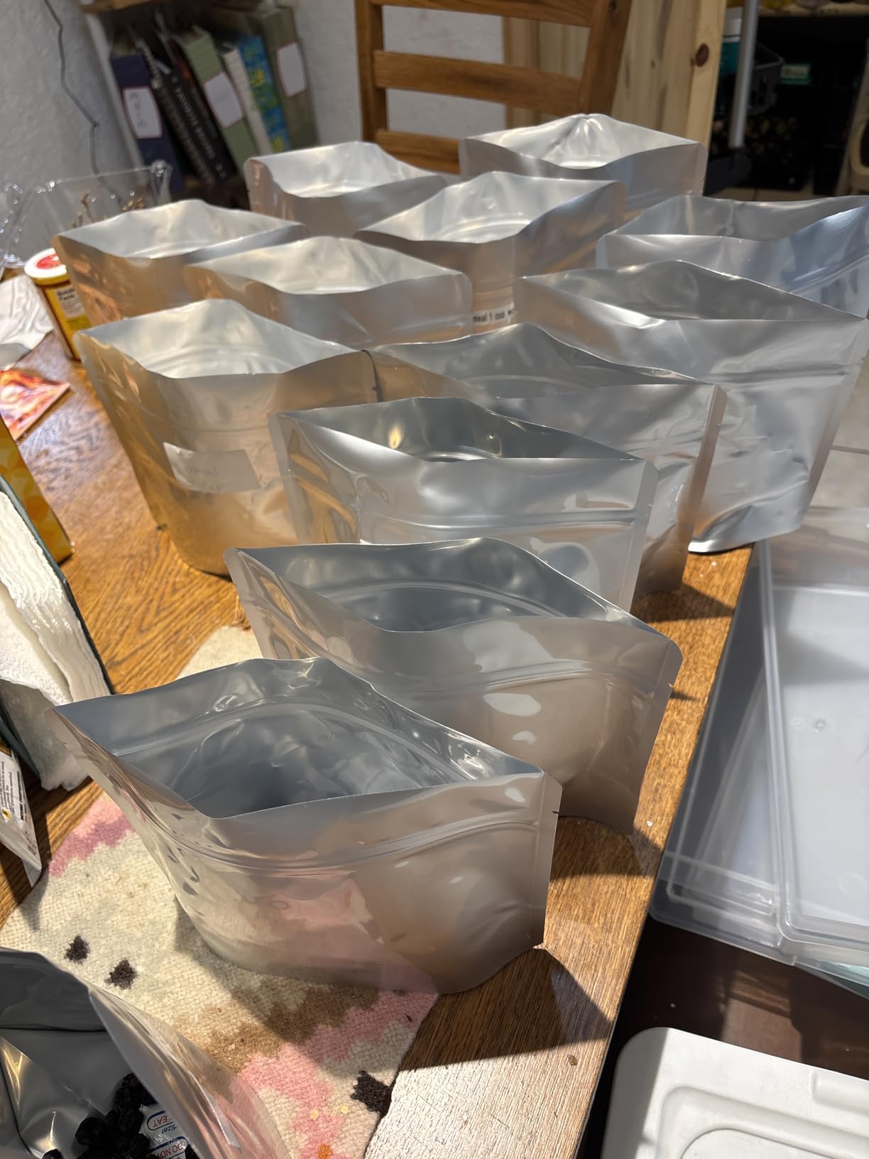 Wallaby 30 Count MRE Mylar Bags with 400cc Oxygen Absorbers, 15 Mil Total Thickness Long-Term Food Storage Pouches, 6.5x8.5 Stand-Up Zipper Heat-Sealable Airtight Packaging - Silver customer photo 2