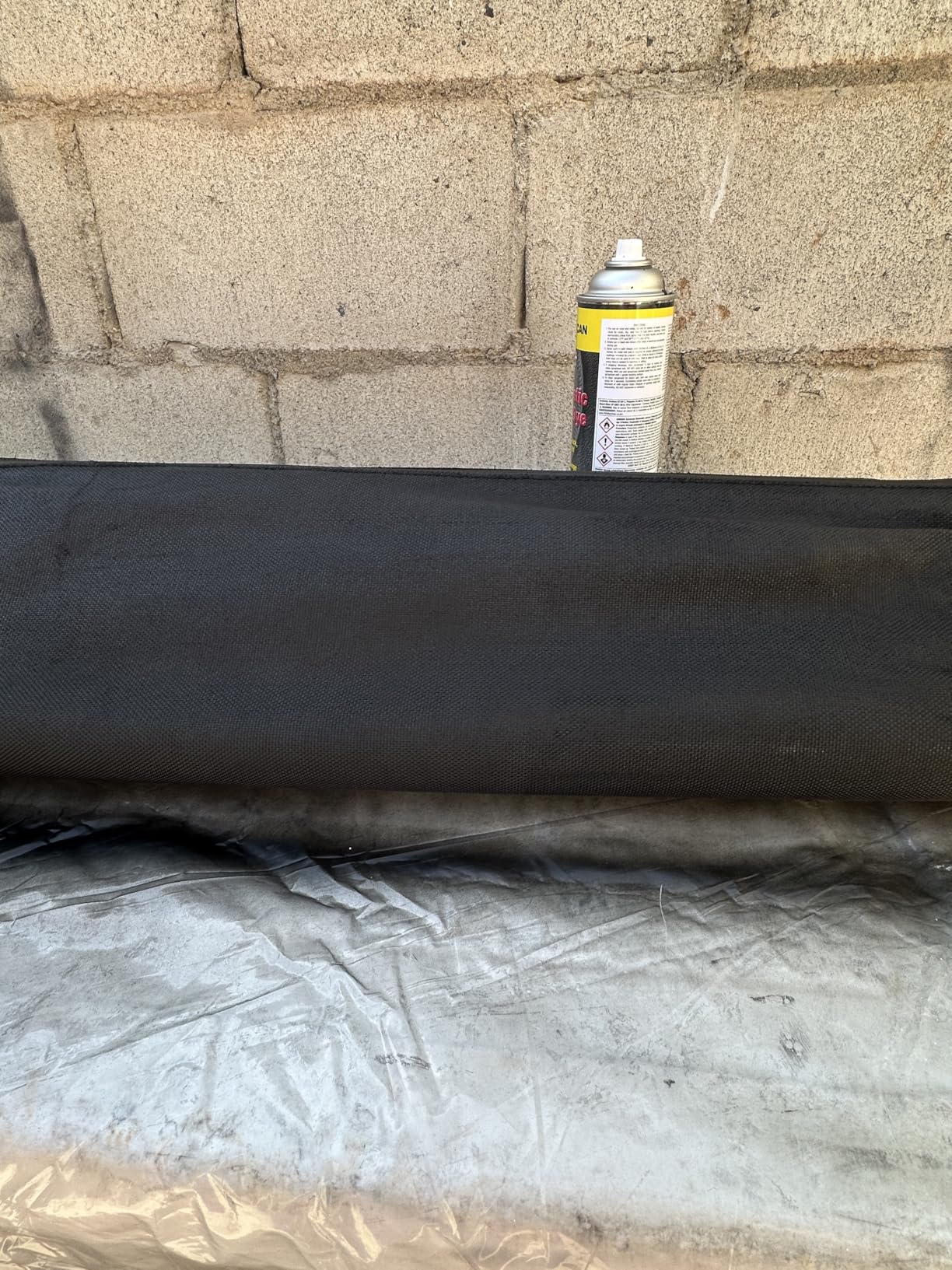 HI-TECH Big Can Black Spray Dye - 15oz Carpet, Vinyl, Fabric & Upholstery Restorer - Permanent Color, Won't Crack, Peel, or Rub Off - Indoor/Outdoor Use customer photo 1