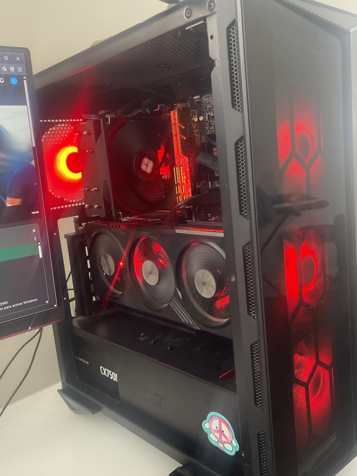 Core i5-12600KF Desktop Processor 10 (6P+4E) Cores up to 4.9 GHz Unlocked LGA1700 600 Series Chipset 125W customer photo 1