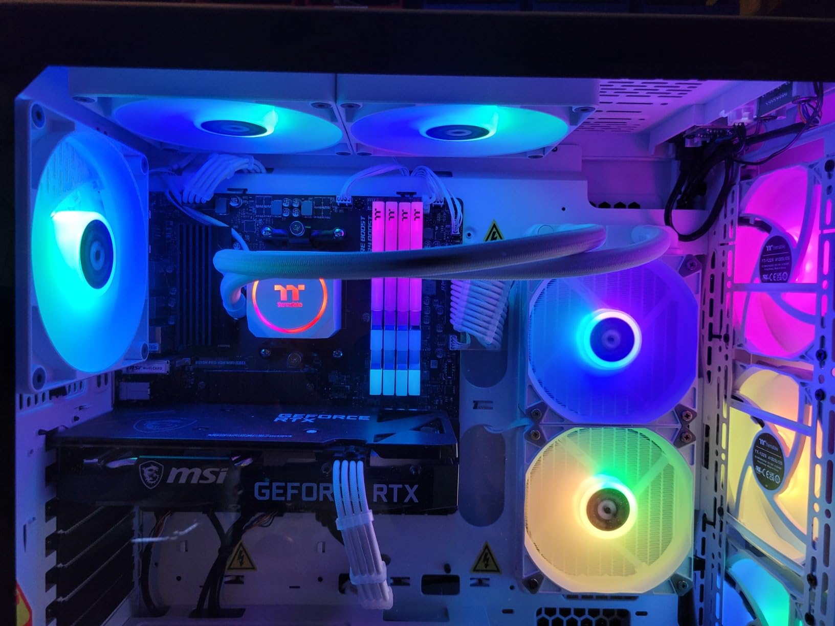 Thermaltake Glacier 360 Liquid-Cooled PC (AMD Ryzen 5 5600X, RTX 3060, 16GB 3600Mhz DDR4 ToughRAM RGB Memory, 1TB NVMe M.2, WiFi, Win 10 Home) Gaming Desktop Computer S3WT-B550-G36-LCS,White customer photo 2