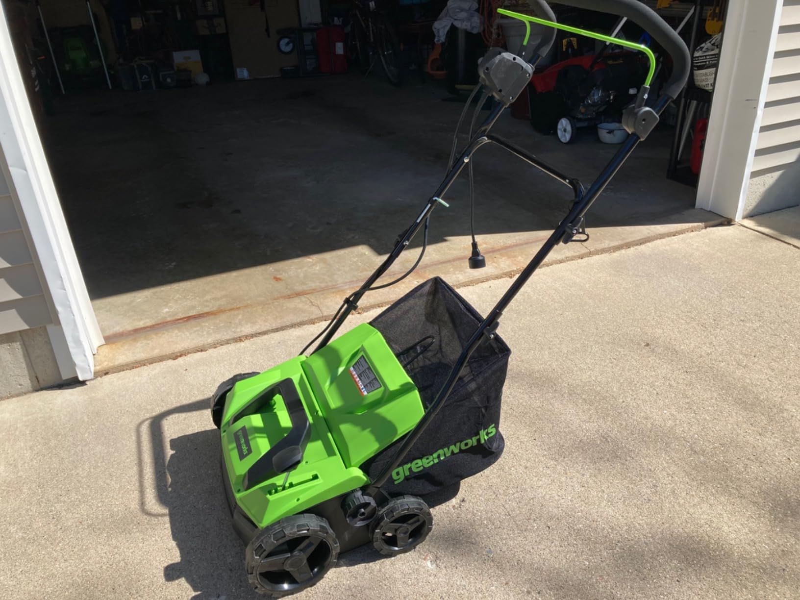 Greenworks 13 Amp 14-Inch Corded Dethatcher / Scarifier, DT13B00 customer photo 2