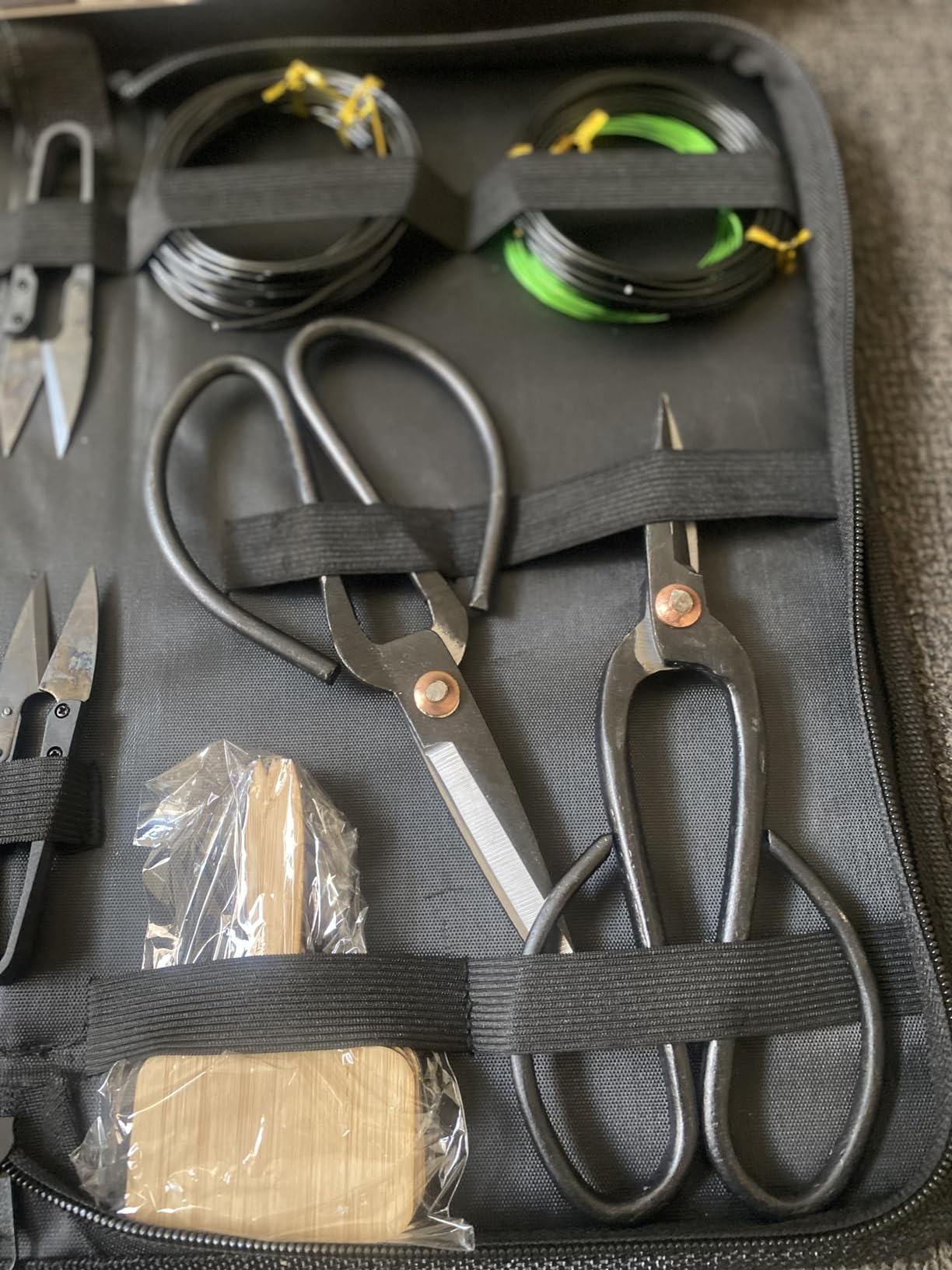 Bonsai Tree Tools Kit, 22 PCs Bonsai Tools Set High Carbon Steel Trimming Tools Set Include Pruning Shears, Cutters, Training Wires, Bonsai Grooming Care Kit for Beginner Gardening Gifts customer photo 2