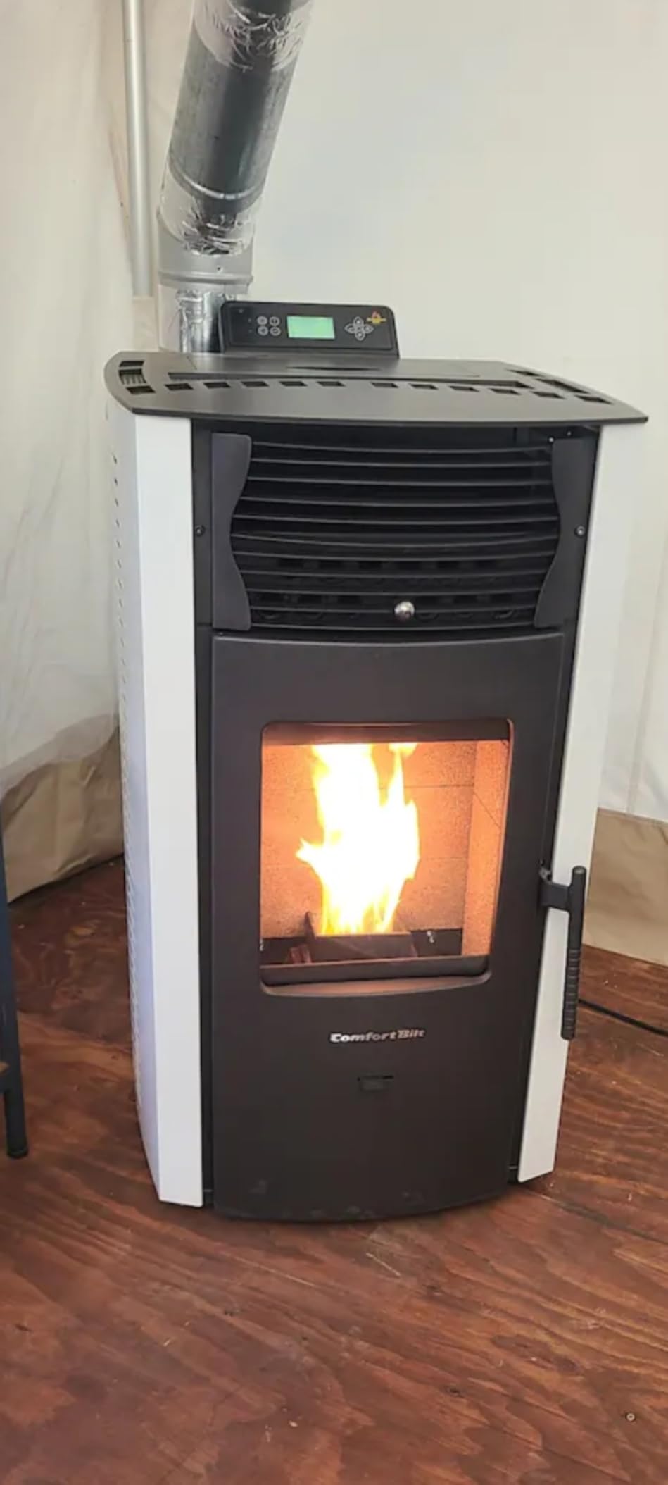 Comfortbilt HP50S Small Wood Pellet Stove Compact Heats 2,200 ft² 47 lb Hopper Arctic White customer photo 1