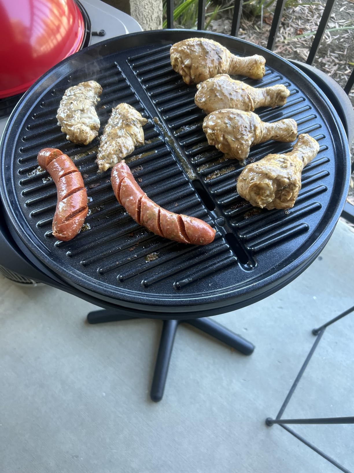 Cuisinart Indoor/Outdoor Electric Grill, 2-in-1 Portable BBQ with Nonstick Cooking Surface, CEG-115 customer photo 2