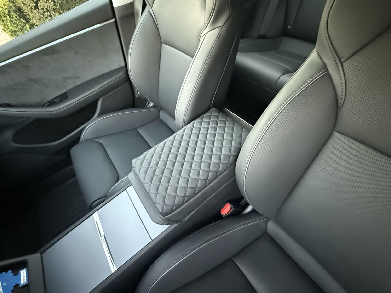 Carwiner Center Console Cover for 2021-2026 Tesla Model 3 Model Y, PU Leather Armrest Box Cushion Protector Accessories customer photo 2