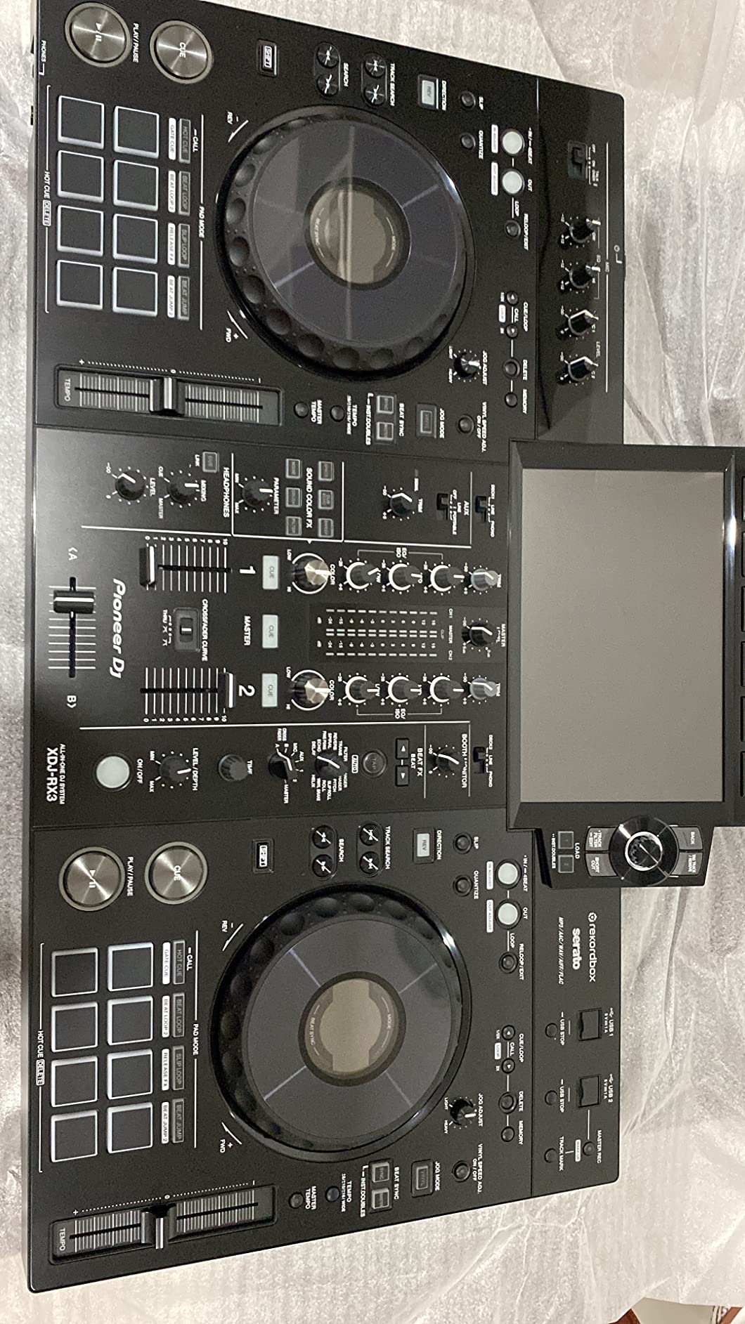Pioneer DJ XDJ-RX3 All-In-One DJ System (Black) customer photo 1