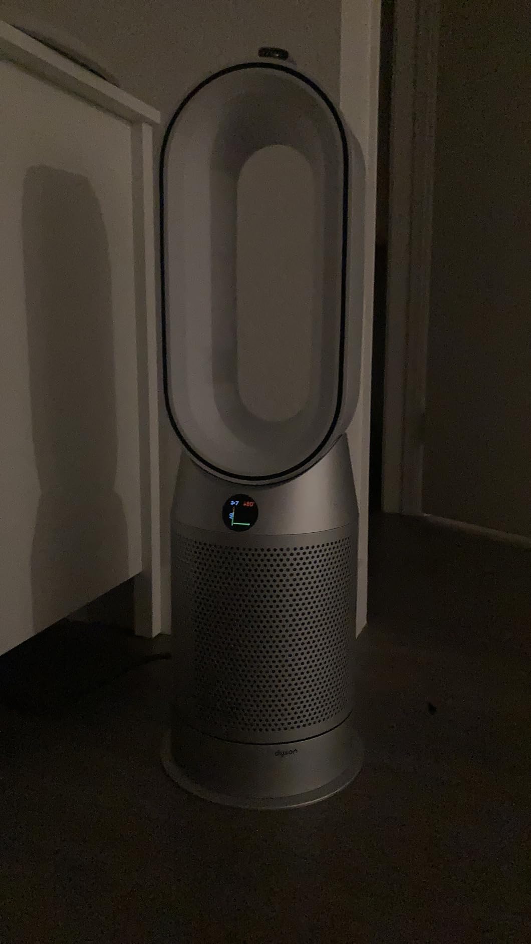 Dyson Purifier Hot+Cool HP07 Air Purifier, Heater, and Fan - White/Silver, Large customer photo 1