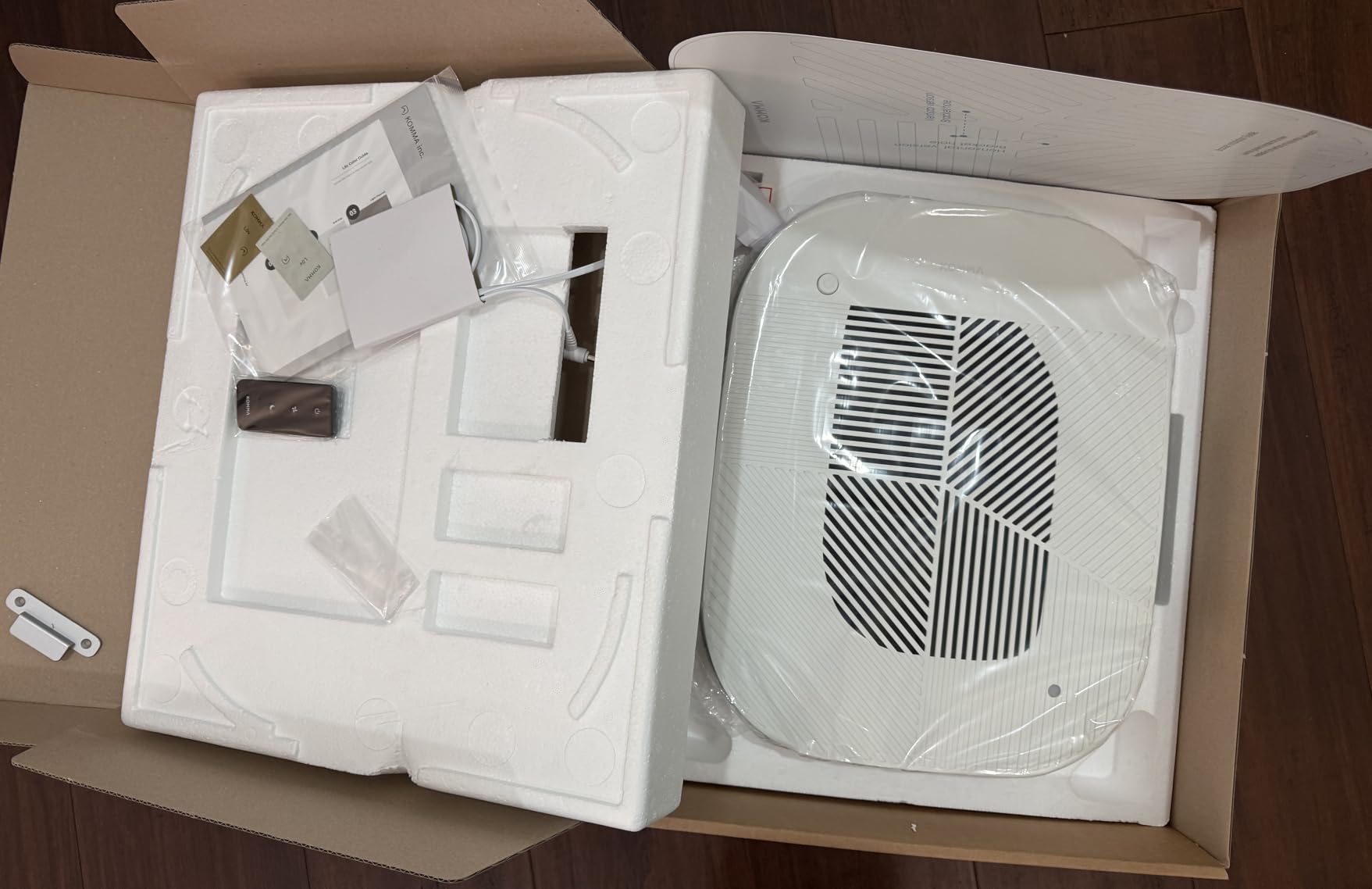 KOMMA Lov Air Purifier for Bedroom, 3.1 inch Slim Wall mount & Stylish Standing type, Hepa Filter Air Cleaner, Remove Fine Dust, Smoke. (LightCharcoal) customer photo 1