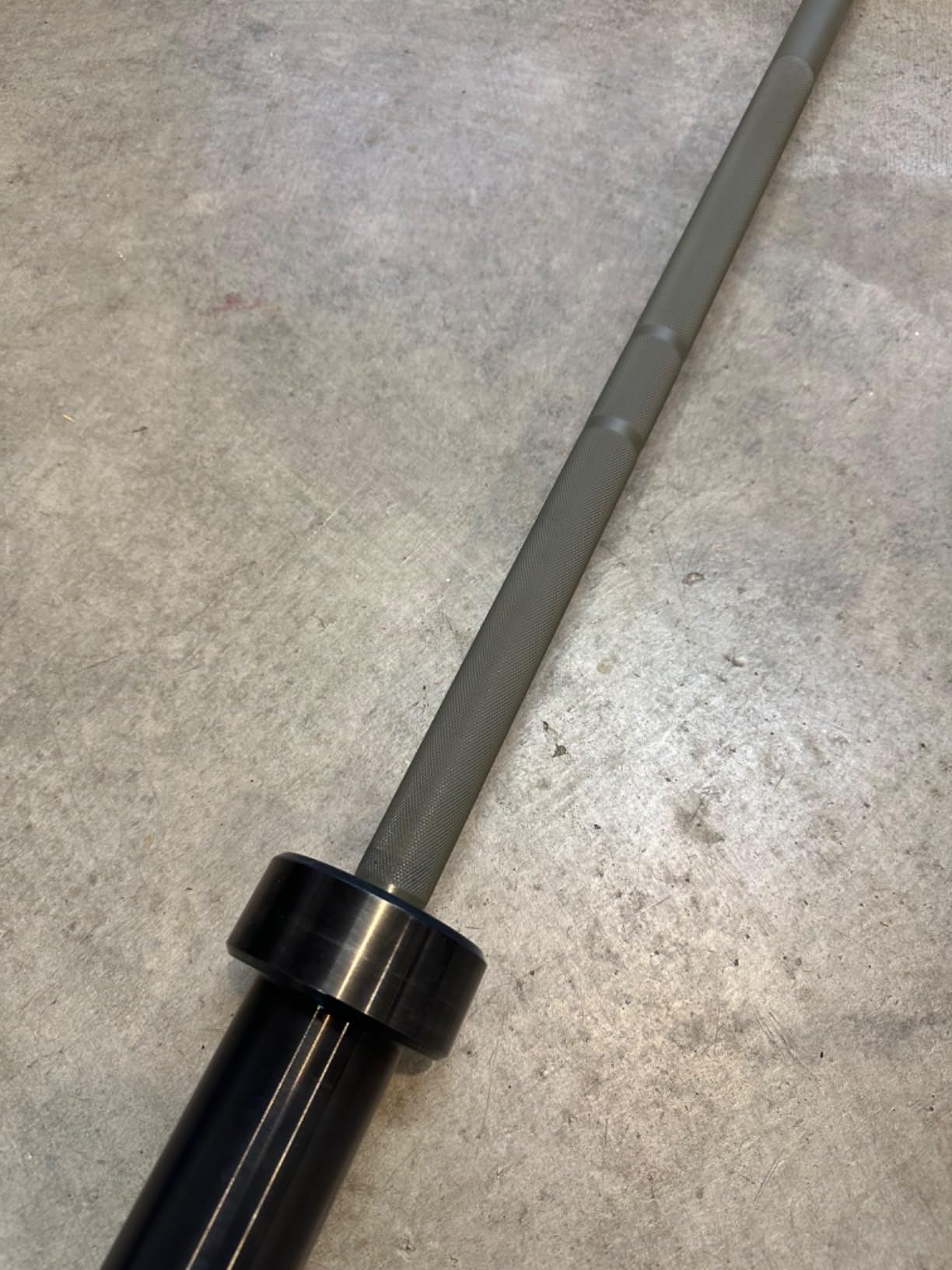 Tribe WOD Olympus Barbell Bar & Weight Bar - Durable, Bend-proof for Men and Women, Multipurpose Cerakote Weightlifting and Powerlifting Barbell for Home and Gym - Maximum Training Adaptability customer photo 1