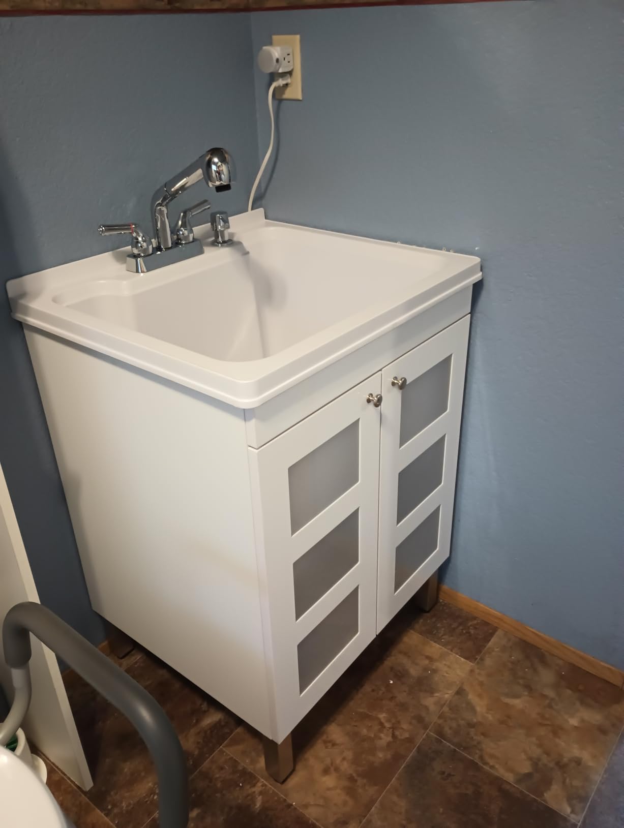 JS Jackson Supplies Black Utility Sink Vanity Cabinet with White Laundry Tub, Pull-Out Sprayer Faucet with Black Finish for Laundry Room, Mudroom, Basement customer photo 1